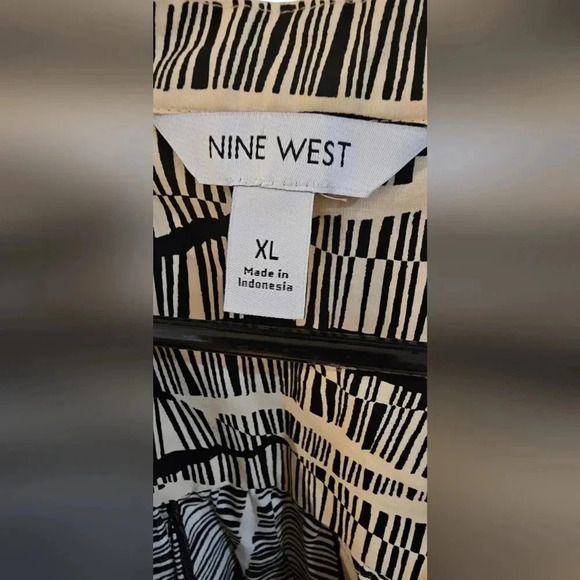 Nine West - NEW Puff Sleeve Button Down Blouse - Picture 7 of 7